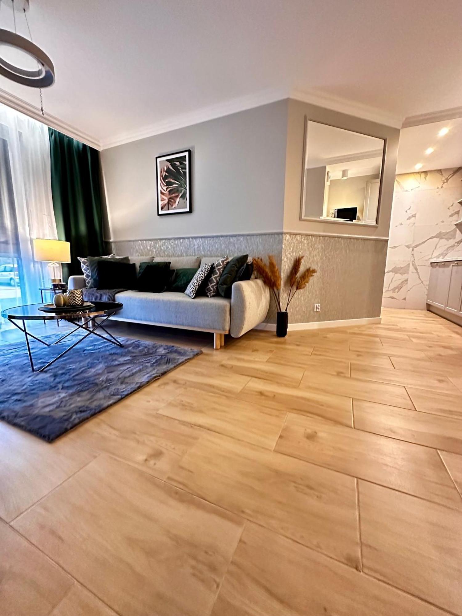 Apartamenty Kielce- Klonowa Nad Zalewem, 1-13 Osob, Faktura, Parking, Centrum Exteriér fotografie