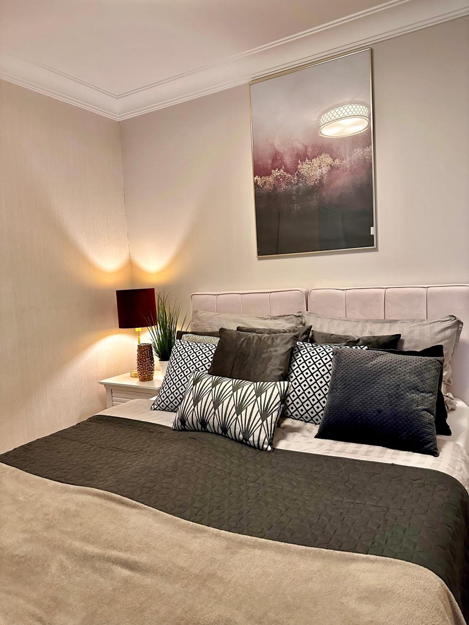 Apartamenty Kielce- Klonowa Nad Zalewem, 1-13 Osob, Faktura, Parking, Centrum Exteriér fotografie